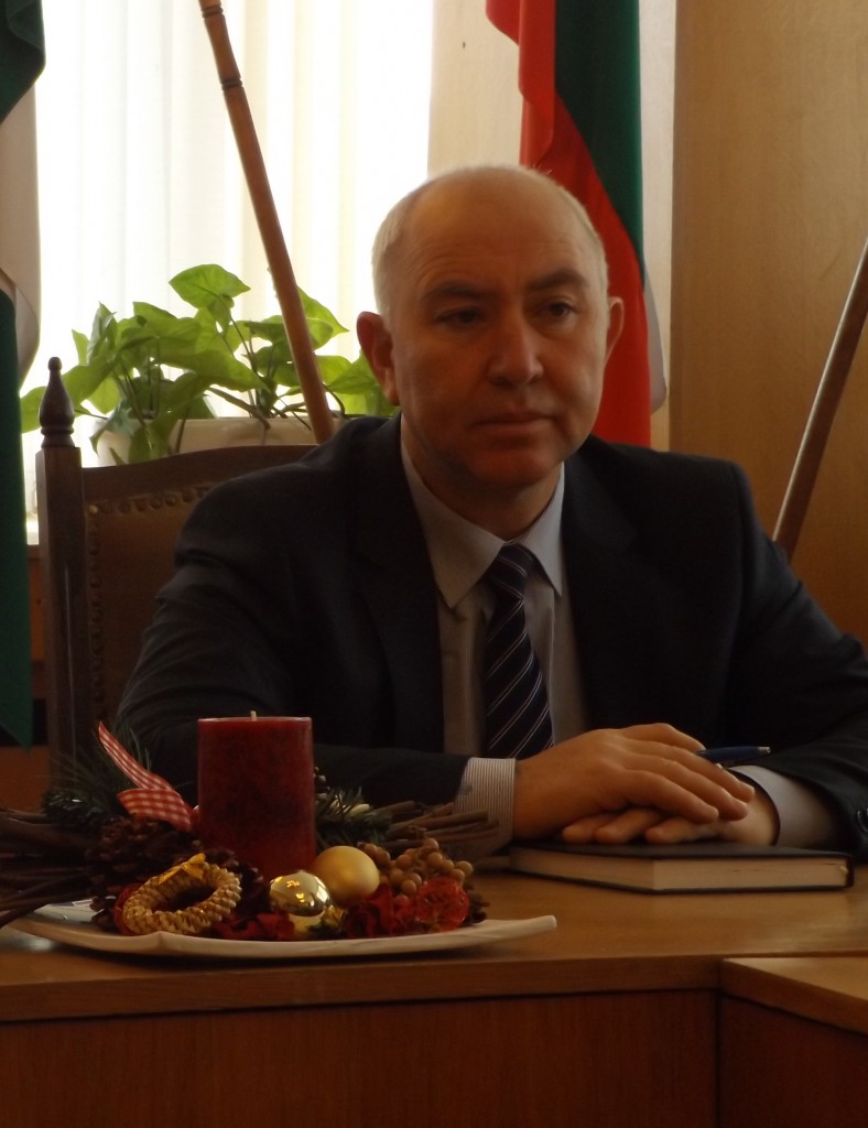 Събират средства за протези на разградско момиче