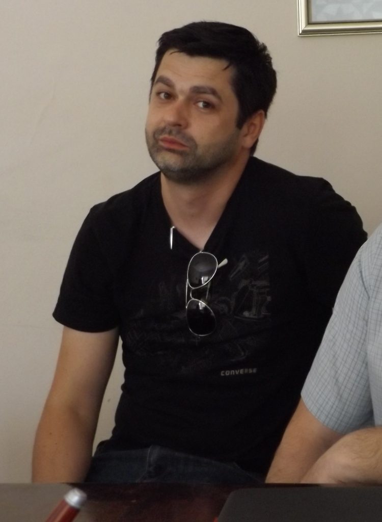 Режисьорът Богдан Петканин е новият директор на ТМЦ R ...