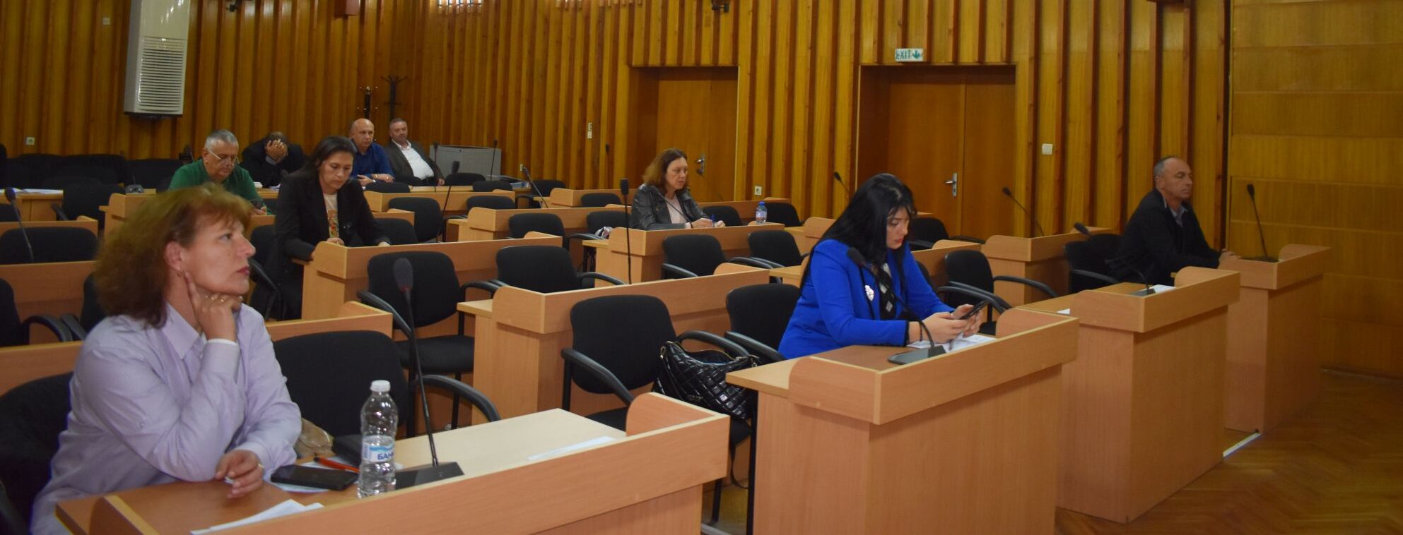 21 докладни записки обсъдиха общинските съветници на з� ...